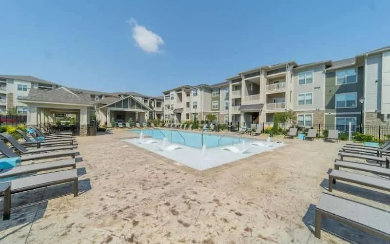 Upscale 2Br King Suite Mins To Uptown שרלוט 0*,