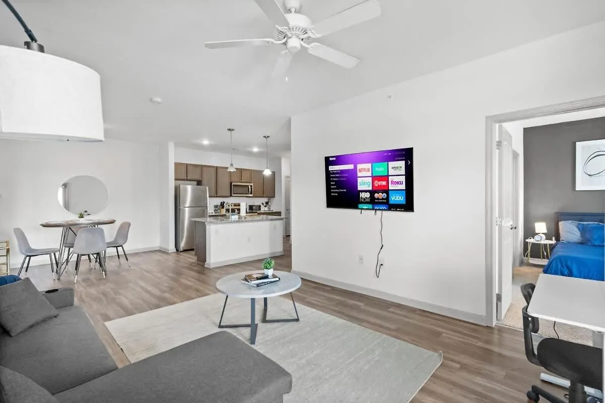 דירה Upscale 2Br King Suite Mins To Uptown שרלוט ארצות הברית