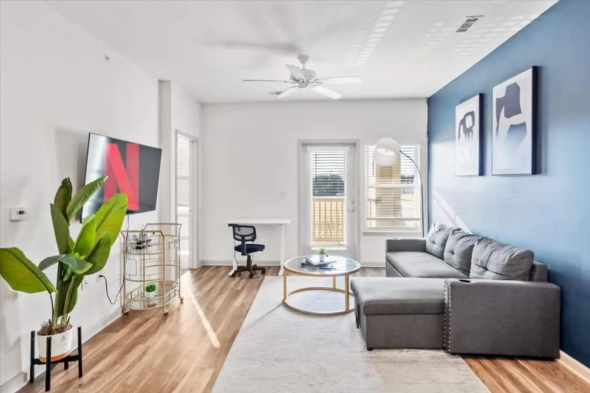 Upscale 2Br King Suite Mins To Uptown שרלוט דירה