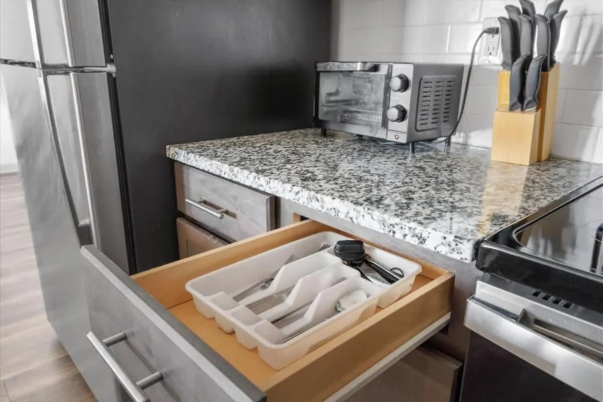 Upscale 2Br King Suite Mins To Uptown שרלוט 0*,